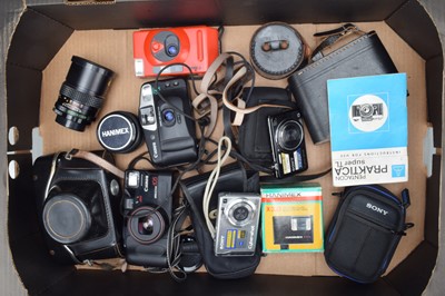 Lot 487 - A Tray of Various Cameras