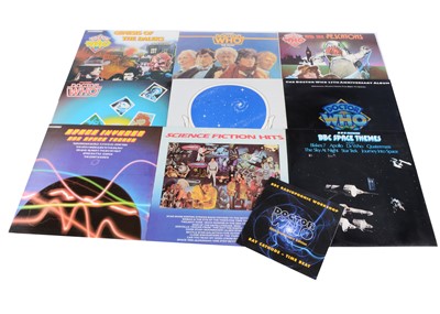 Lot 621 - Doctor Who Records