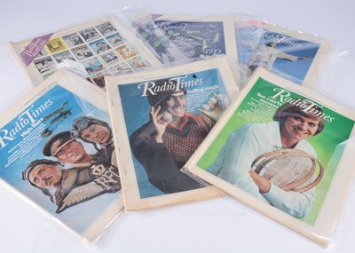 Lot 669 - 1977 Radio Times Magazines