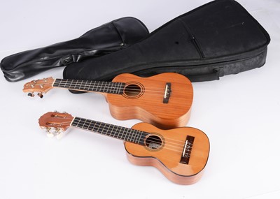 Lot 720 - Ukuleles