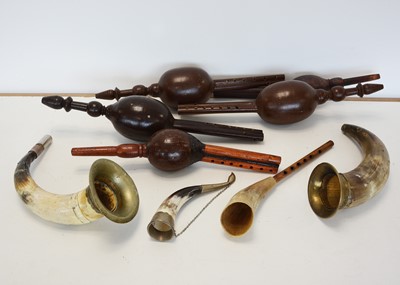Lot 738 - Pungi (Snake Charmers) Horns