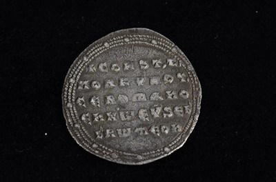 Lot 8 - A silver Roman coin