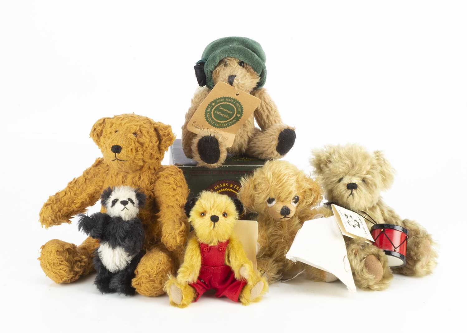 Lot 41 - Six small manufactured Teddy Bears