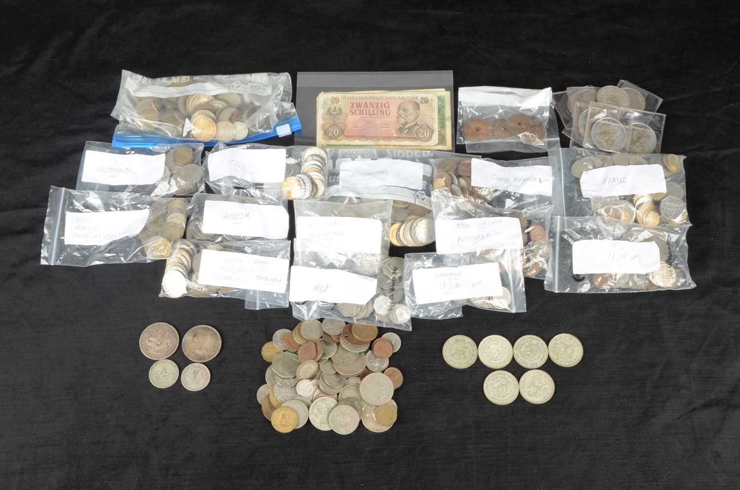 Lot 50 - A collection of world coinage