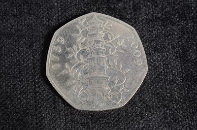 Lot 87 - 2009 Kew Gardens 50 pence coin