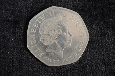 Lot 87 - 2009 Kew Gardens 50 pence coin