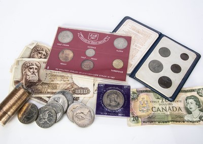 Lot 338 - A mixed Collection of British and world coins and Banknotes