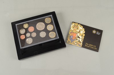 Lot 98 - Royal Mint 2009 'Kew Gardens' proof set