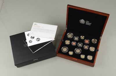 Lot 118 - Royal Mint 2014 Premium Proof Coin Set