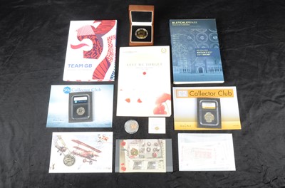 Lot 171 - A small 14ct Gold proof commemorative medallion