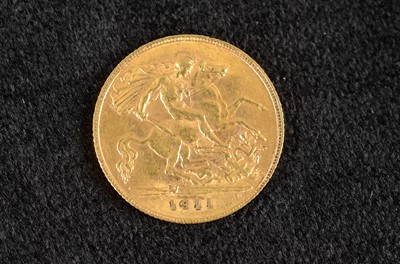Lot 190 - A George V Gold Half Sovereign