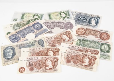 Lot 350 - A group of seventeen British bank notes