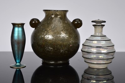 Lot 5 - Three items of glass