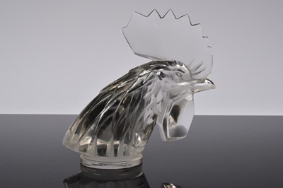 Lot 56 - An Art Deco style Lalique glass car mascot