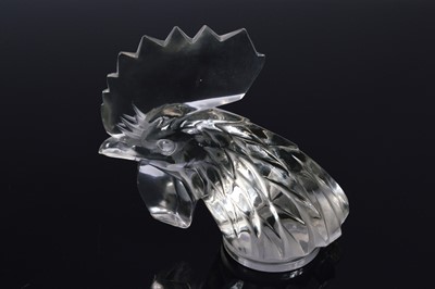 Lot 56 - An Art Deco style Lalique glass car mascot