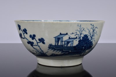 Lot 170 - An 18th century Worcester blue and white porcelain bowl