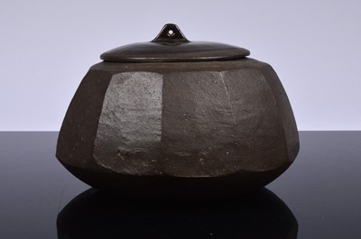 Lot 220 - Janet Leach 1918 - 1997