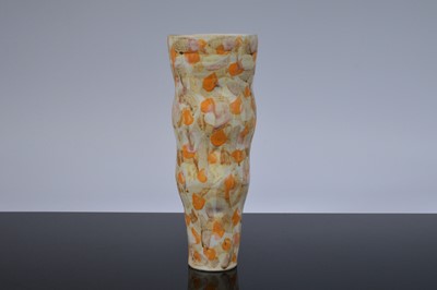 Lot 226 - A Geoffrey Eastop vase