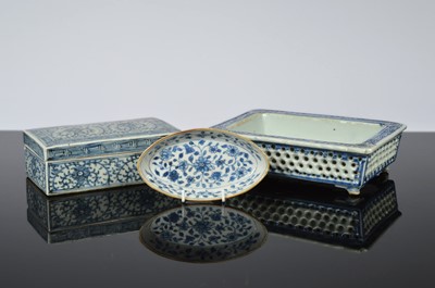 Lot 229 - Three Chinese blue and white porcelain items