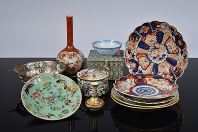 Lot 241 - A collection of Chinese and Japanese ceramics