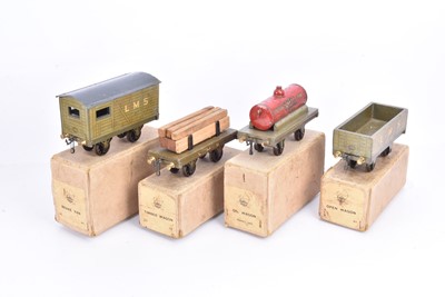 Lot 336 - Uncommonly boxed Bowman 0 Gauge (over-size) LMS Freight Stock