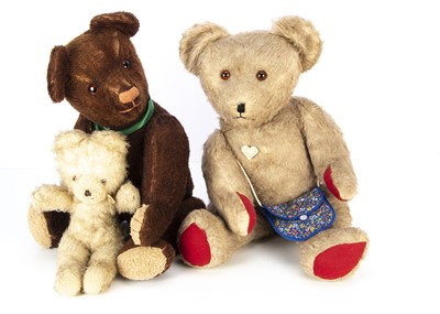 Lot 462 - Two post-war Teddy Bears