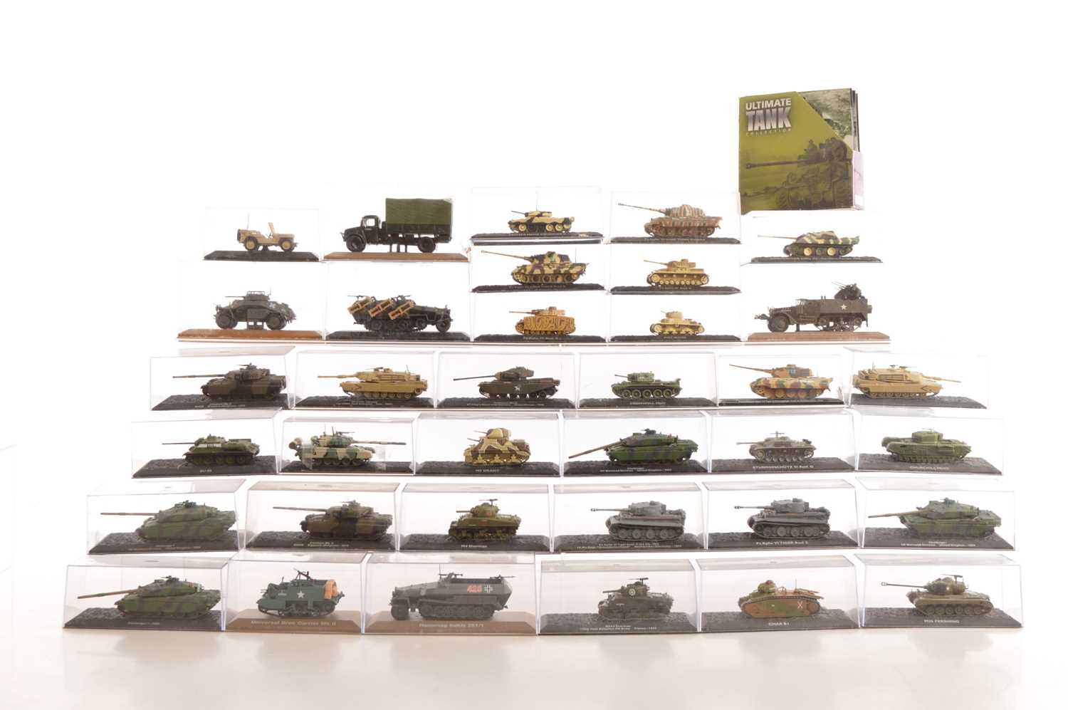 Lot 13 - Modern Diecast Magazine Issue WWII and Later Military Vehicles (35)