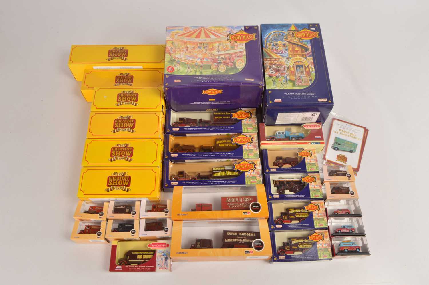 Lot 38 - Modern Diecast Circus Fair and Showground Themed Models (30)