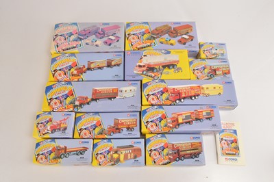 Lot 42 - Corgi Chipperfields Circus (14)