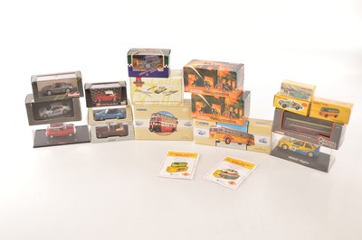 Lot 133 - Modern Diecast Cars and Commercial Vehicles ( 17)