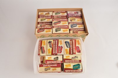 Lot 152 - Atlas Editions Great British Buses (58)