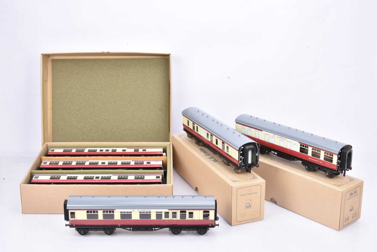 Lot 392 - ACE Trains 0 Gauge BR  blood and custard 'The Elizabeth' six Coach Set