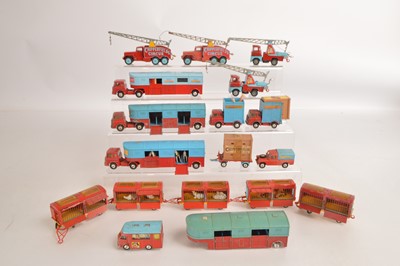 Lot 264 - 1960s Corgi Chipperfields Circus (15+)
