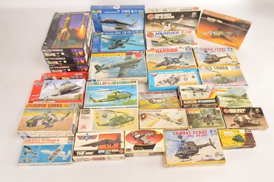 Lot 354 - Revell Airfix Matchbox Italeri and other manufacturers mostly 1/72 scale plastic construction WW11-Present Aircraft Kits (29)