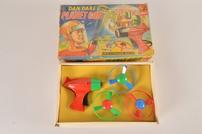 Lot 453 - Merit boxed Dan Dare Planet Gun with 3 Spinning Missiles