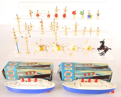 Lot 466 - Pair of Tri-ang Scalex clockwork 3-Funnel Liners and Fraser and Glass The Crazy Clown Circus (20+)