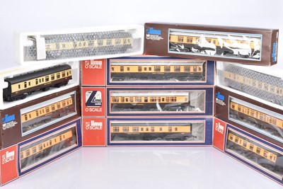 Lot 443 - Ten Lima 0 gauge Great Western chocolate and cream Coaches