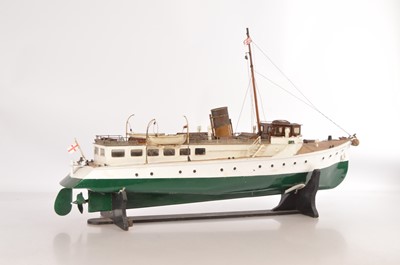 Lot 550 - A large circa 1935 live steam powered model of a London Steam Pleasure Launch 'Dauntless (London)