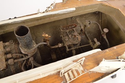 Lot 550 - A large circa 1935 live steam powered model of a London Steam Pleasure Launch 'Dauntless (London)