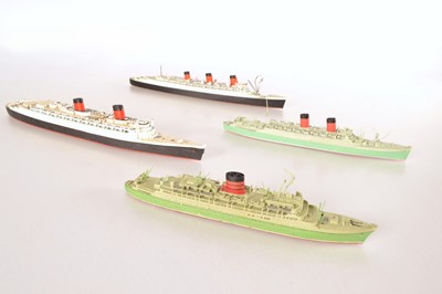 Lot 555 - Four 1-1250  scale waterline Model Liners by Mercator and other makers (4)