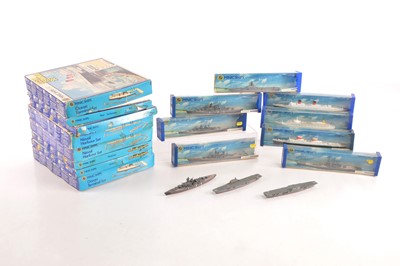 Lot 565 - Hornby Minic 1/1200 scale ex Tri-ang Minic Ships 8 boxed Diorama Sets and 11 boxed and unboxed  vessels (19)