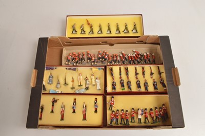 Lot 653 - Military figures by various makers including John Tunstill's Soldiers (78)