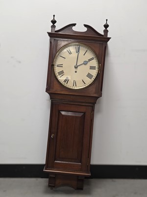Lot 39 - An Edwardian mahogany wall clock