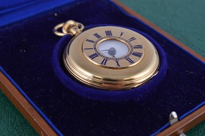 Lot 93 - A George V period 18ct gold half hunter lady's pocket watch