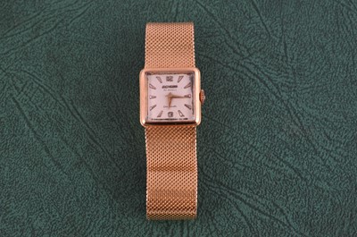 Lot 123 - A c1960 Movado Queenmatic 18ct gold bracelet lady's wristwatch