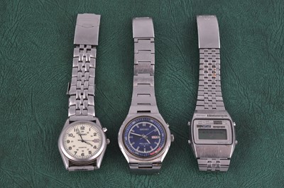 Lot 128 - Three boxed Seiko wristwatches