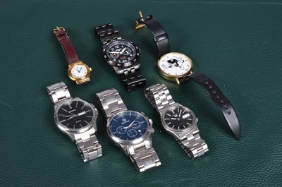 Lot 162 - Six various watches
