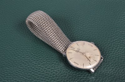 Lot 174 - A circa 1970s Avia stainless steel manual wind wrist watch head