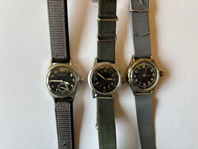 Lot 261 - Three vintage manual wind US military issue wristwatches