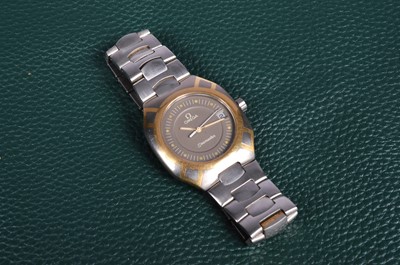 Lot 276 - A c1990s Omega Seamaster Titane Quartz wristwatch